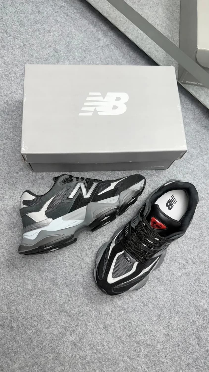 New Balance 9060 preto e cinza